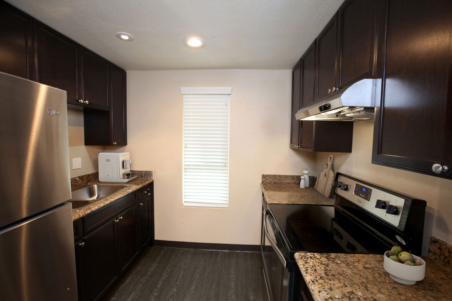 Escondido_Manor_4