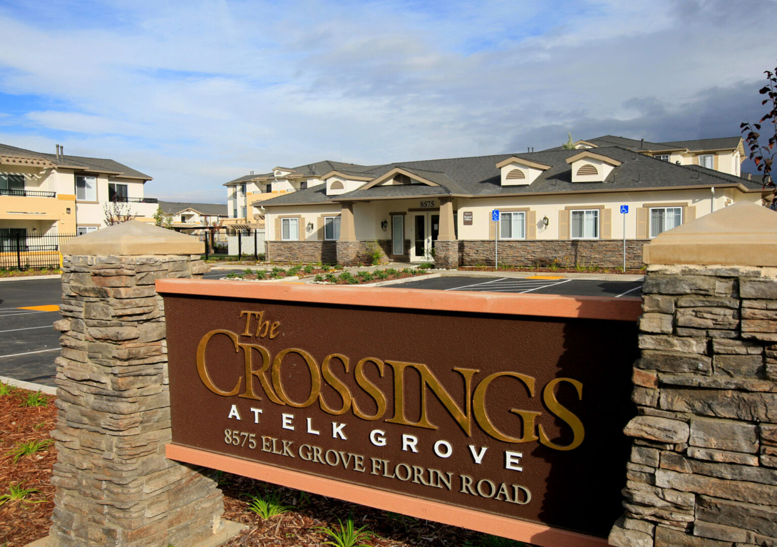 EG_Crossings_1